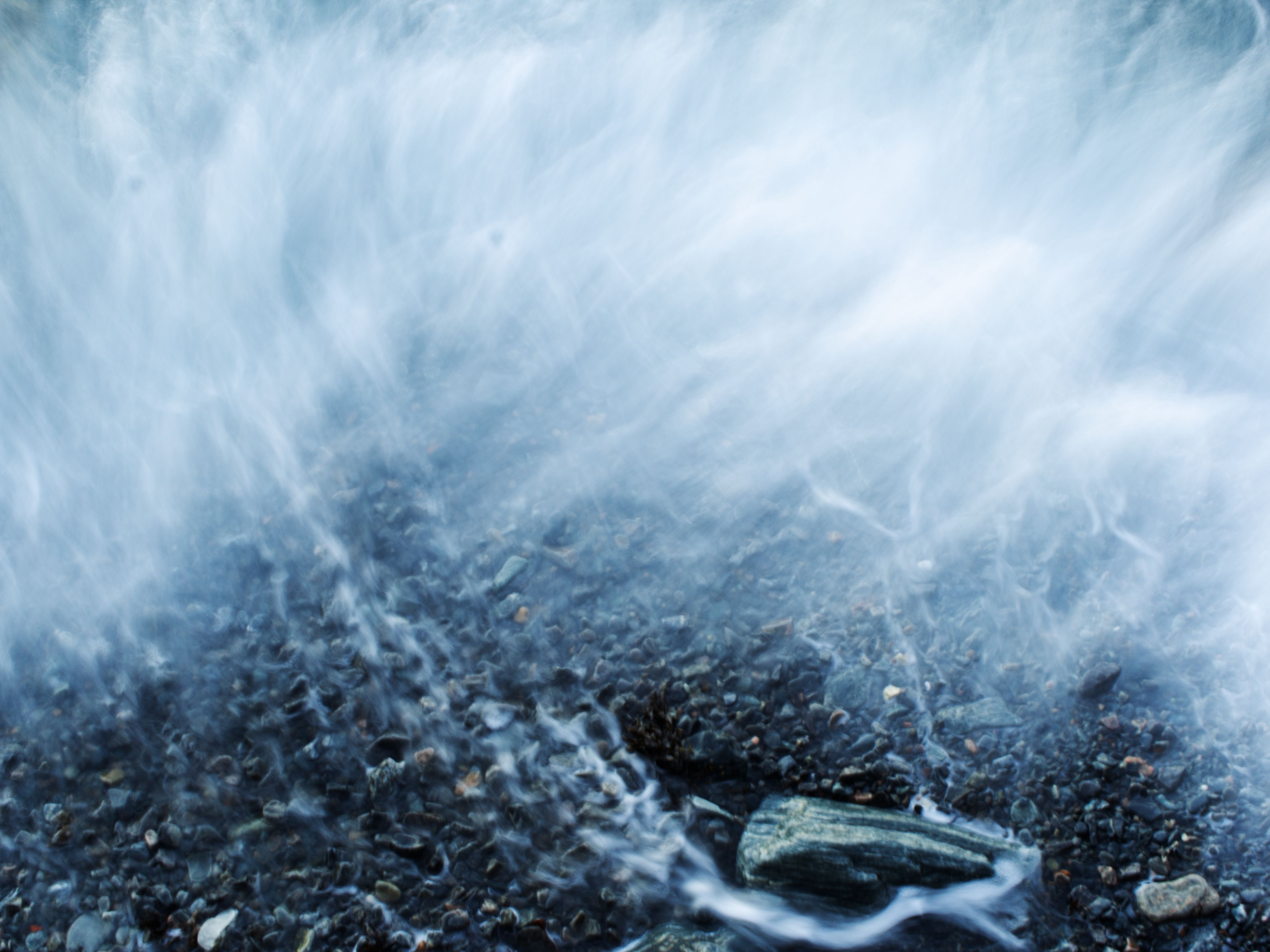 DEEP BLUE - Photo 1